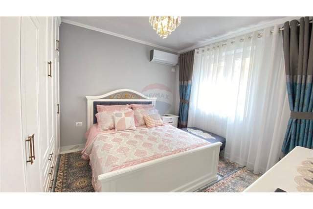 Tirane, ofert apartament 1+1 Kati 2, 50 m² 500 Euro (Shkolla e Baletit)