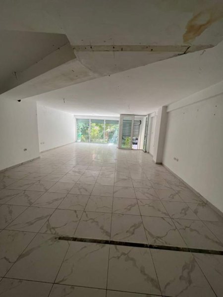 Tirane, OKAZION shitet 63 m² 63.000 Euro (Jordan Misja)