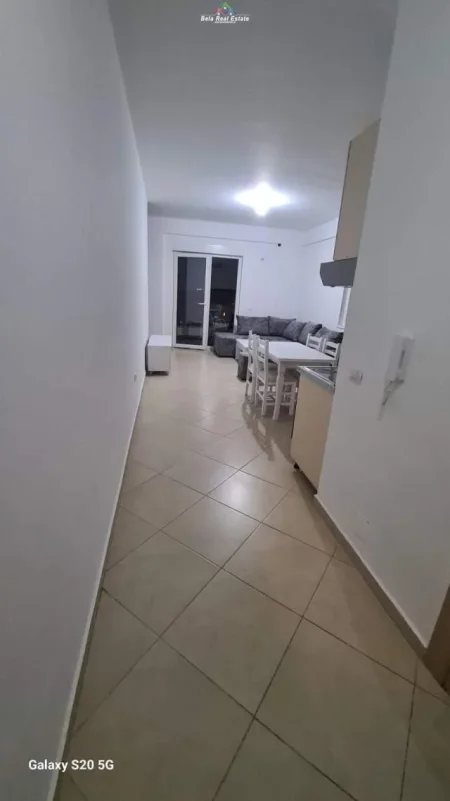 Tirane, jepet me qera apartament 2+1+BLK Kati 4, 91 m² 600 Euro (Liqeni i Thate)
