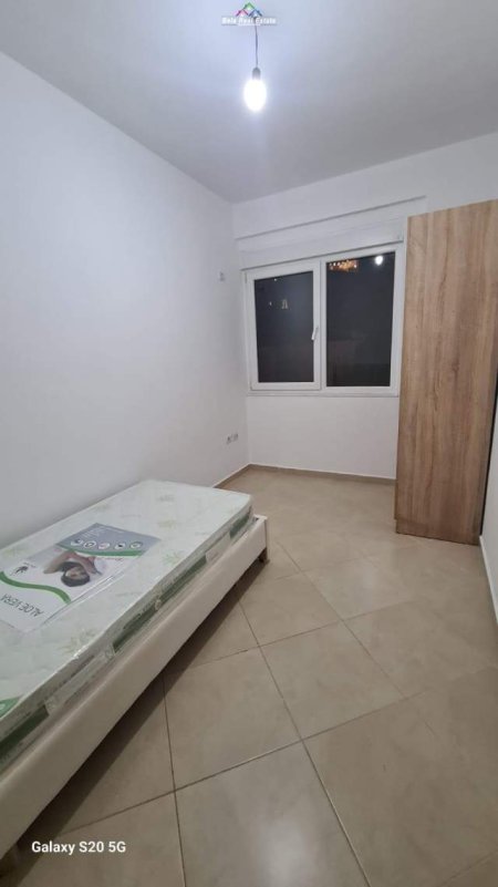 Tirane, jepet me qera apartament 2+1+BLK Kati 4, 91 m² 600 Euro (Liqeni i Thate)