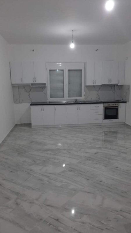 Tirane, jap me qera apartament 2+1+A+BLK Kati 1, 104 m² 300 Leke (Babrru)