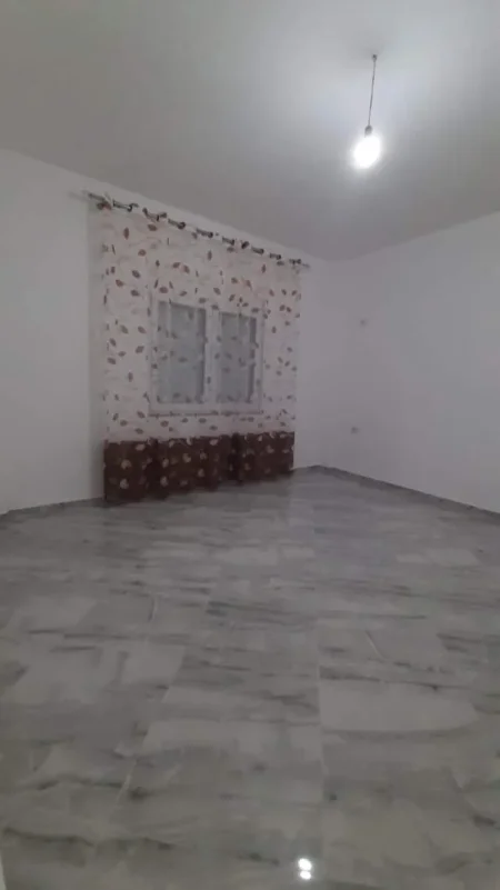 Tirane, jap me qera apartament 2+1+A+BLK Kati 1, 104 m² 300 Leke (Babrru)