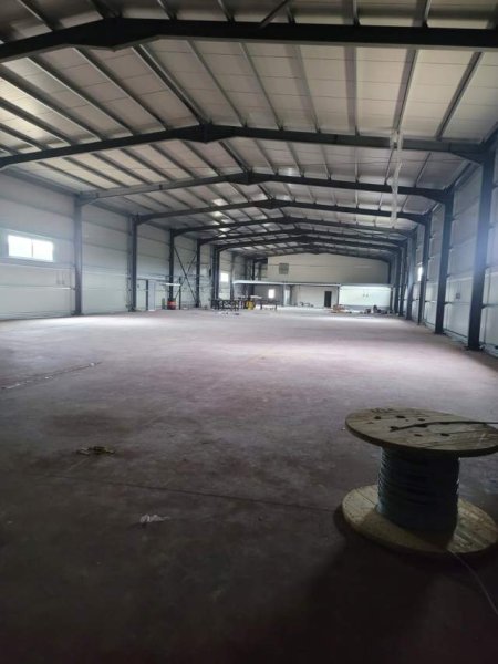 Tirane, shes kapanon Kati 0, 1.450 m² 690.000 Euro (Rinas Budull)