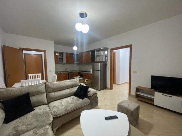 Tirane, shitet apartament 2+1+BLK Kati 1, 105 m² 130.000 Euro (Rruga Teodor Keko)