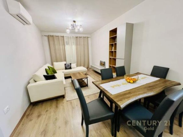 Tirane, jepet me qera apartament 1+1 Kati 7, 74 m² 400 Euro (Astir)