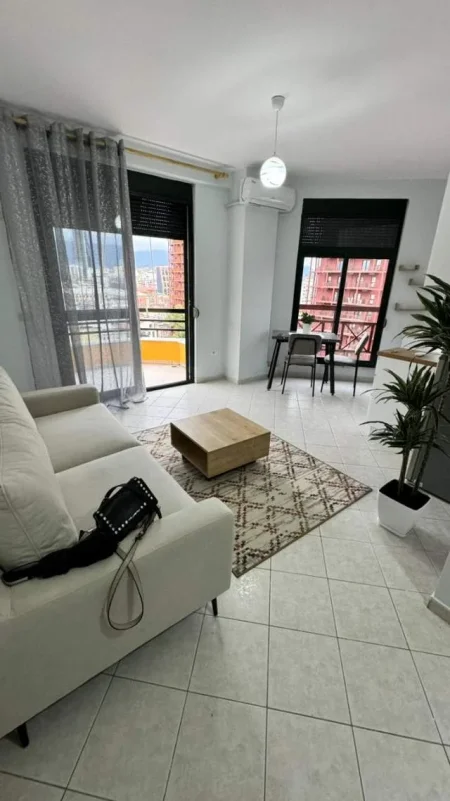 Tirane, jepet me qera apartament 1+1+BLK Kati 9, 52 m² 500 Euro (21 Dhjetori, Frederik Shiroka)