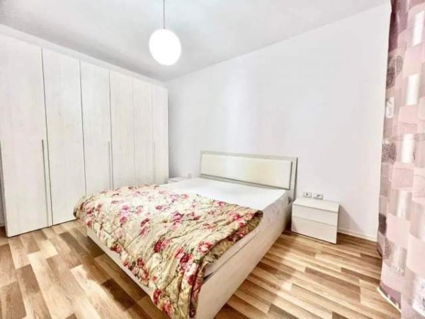 Tirane, shitet apartament 120 m² 165.000 Euro