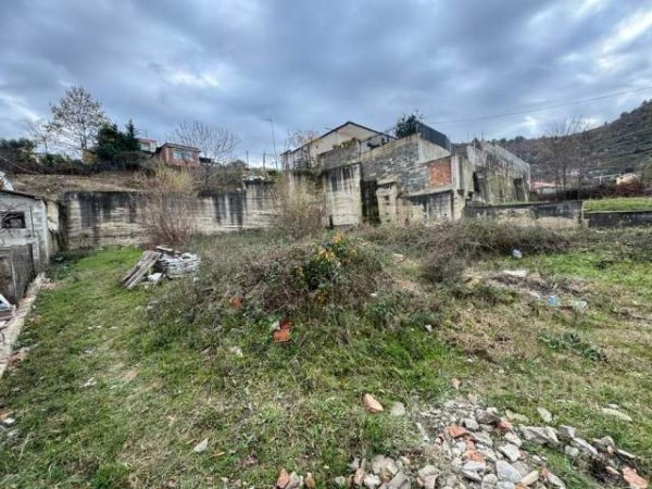 Tirane, shes truall 250 m² 66.000 Euro (prane shkolles "Murat Toptani")