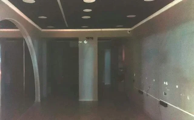 Tirane, jepet me qera dyqan Kati 1, 60 m² 1.000 Euro (Bajram Curri)