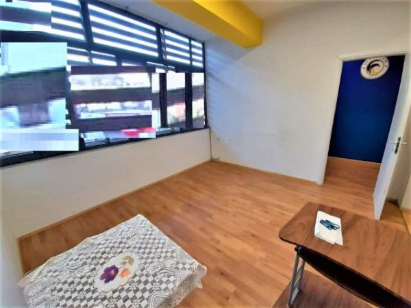 Tirane, jepet me qera zyre Kati 2, 110 m² 800 Euro (Rruga Bardhyl)