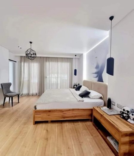 Tirane, shitet apartament Kati 5, 170 m²  (Rruga Abdyl Frasheri)