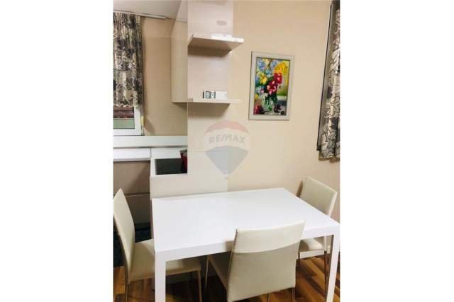 Tirane, shitet apartament 1+1 Kati 5, 62 m² 165.000 Euro