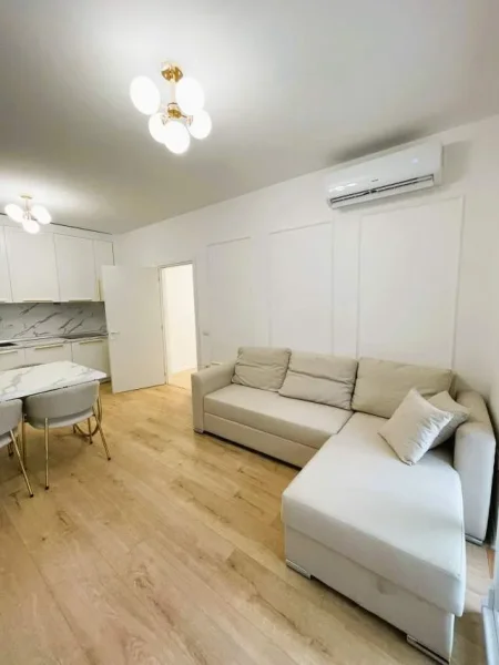 Tirane, jepet me qera apartament 1+1 60 m² 500 Euro