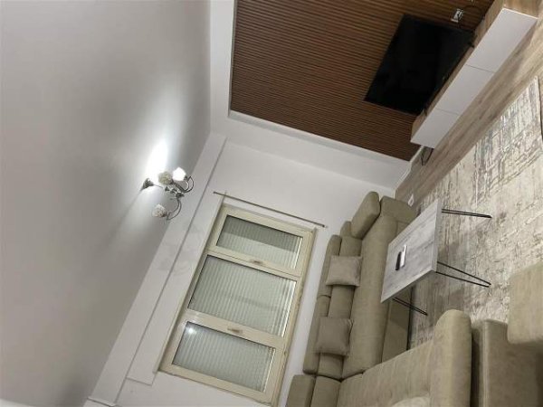 Tirane, jepet me qera apartament 1+1+BLK Kati 6, 85 m² 500 Euro (Liqeni i Thate)