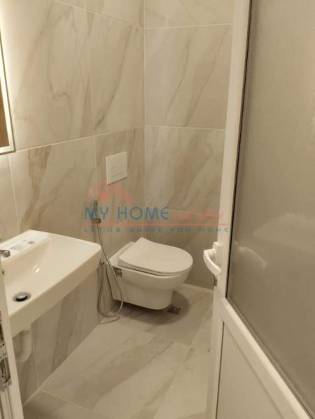 Tirane, jepet me qera dyqan Kati 2, 260 m² 1.300 Euro (Rruga e Elbasanit)