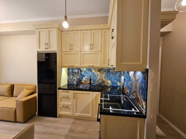 Tirane, jepet me qera apartament 1+1 Kati 6, 43 m² 400 Euro (Mangalemi)