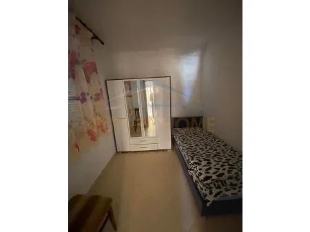 Tirane, jepet me qera apartament 2+1 Kati 2, 101 m² 500 Euro (KODRA E DIELLIT)