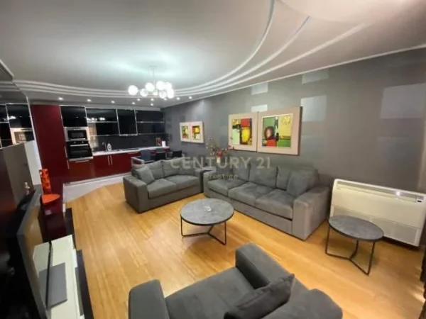 Tirane, jepet me qera 2+1+A+BLK Kati 7, 120 m² 1.000 Euro (Prane ambasades amerikane)