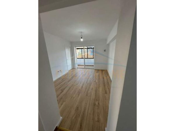 Tirane, shitet apartament 2+1 Kati 4, 88.000 Euro (OXHAKU)