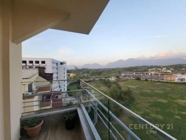 Tirane, jepet me qera apartament 2+1+BLK Kati 5, 88 m² 650 Euro (Liqeni i Thate)