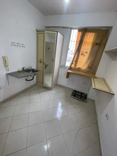 Tirane, jepet me qera apartament Kati 8, 30 m² 15.000 Leke (Yzberisht)