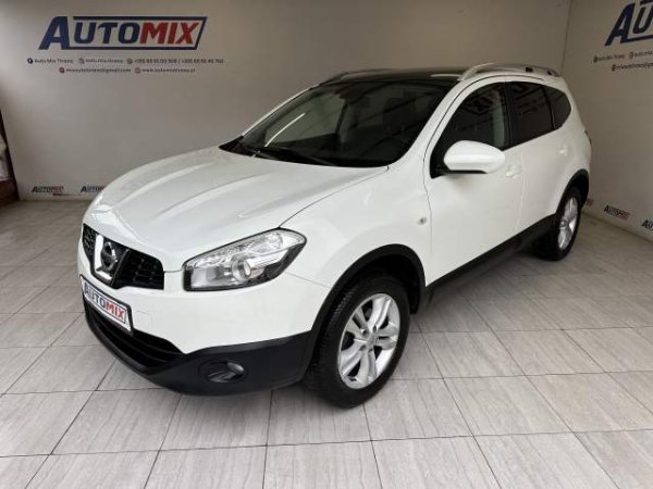 Tirane, shes xhip Nissan QASHQAI Viti 2013, 8.300 Euro