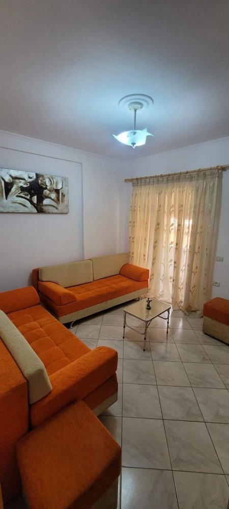 Tirane, jap me qera apartament 2+1+BLK Kati 3, 84 m² 500 Euro (Rruga Bardhyl)