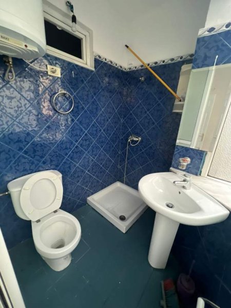 Tirane, shes apartament 3+1 Kati 3, 111 m² 140.000 Euro (ali demi)