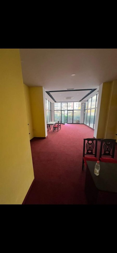 Tirane, shitet ambjent biznesi Kati 0, 60 m² 120,000 Euro (Perballe Shkolles Ibrahim Rugova)