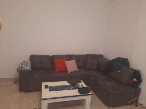 Tirane, shitet apartament 2+1+BLK Kati 2, 88 m² 127.500 Euro (Komuna e Parisit, Tiranë)