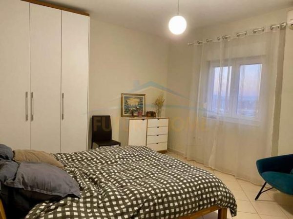 Tirane, shitet apartament 2+1 Kati 11, 86 m² 130.000 Euro (Rruga e Kavajes)