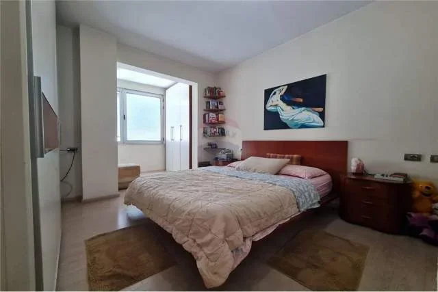 Tirane, jepet me qera apartament 2+1+A+BLK Kati 10, 143 m² 1.300 Euro (bulevardi zogu i 1)