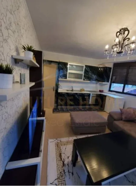 Tirane, jepet me qera apartament 2+1+BLK Kati 2, 97 m² 350 Euro (Fresk)