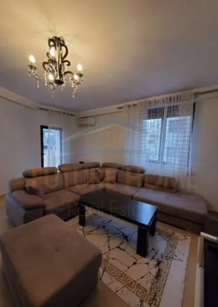 Tirane, jepet me qera apartament 2+1+BLK Kati 2, 97 m² 350 Euro (Fresk)