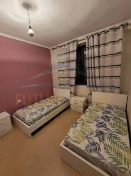 Tirane, jepet me qera apartament 2+1+BLK Kati 2, 97 m² 350 Euro (Fresk)