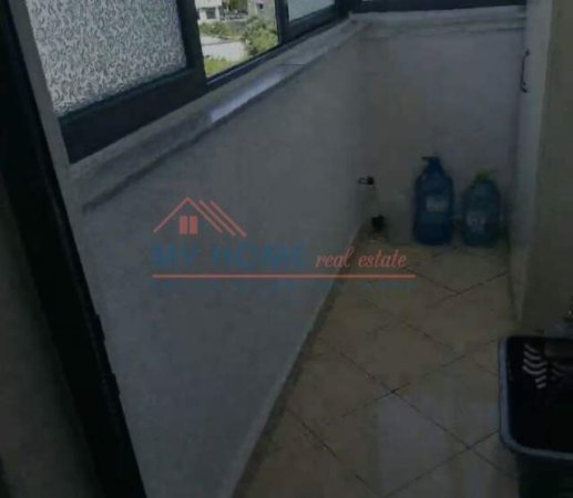 Tirane, shitet apartament 2+1+BLK Kati 5, 53 m² 70.000 Euro (Komisariatit Nr.4)