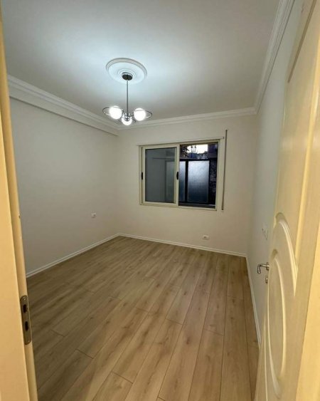 Tirane, shitet apartament Kati 2, 109 m² 109  (Liqeni Thate)