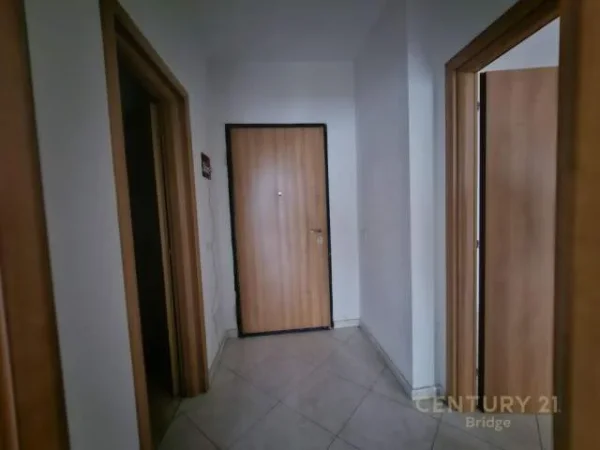 Tirane, shitet apartament 2+1 Kati 3, 115 m² 103.000 Euro