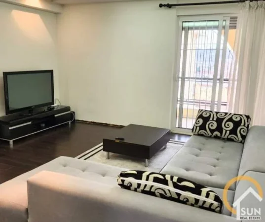 Shkoder, jepet me qera apartament 2+1+BLK Kati 9, 120 m² 400 Euro (BULEVARDI SKENDERBEU)