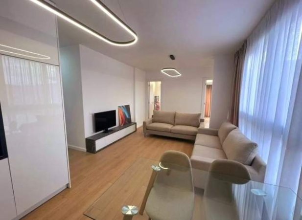 Tirane, shitet apartament 80 m² 152.000 Euro