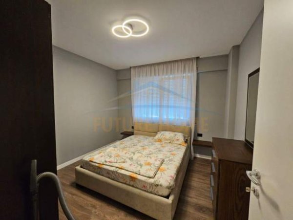 Tirane, jepet me qera apartament 1+1+BLK Kati 8, 65 m² 600 Euro (Delijorgji)