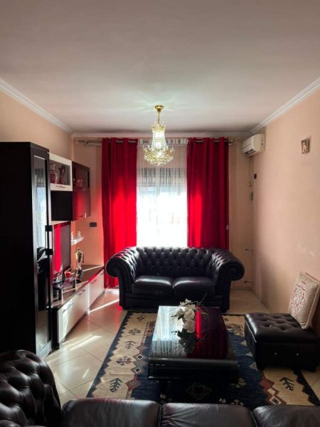 Tirane, jepet me qera apartament 2+1+A+BLK Kati 8, 75 m² 400 Euro (Shefqet Musaraj)