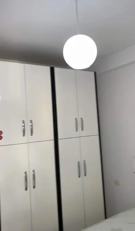 Tirane, jepet me qera apartament 2+1+BLK Kati 5, 90 m² 40.000 Leke (Rruga Teodor Keko)