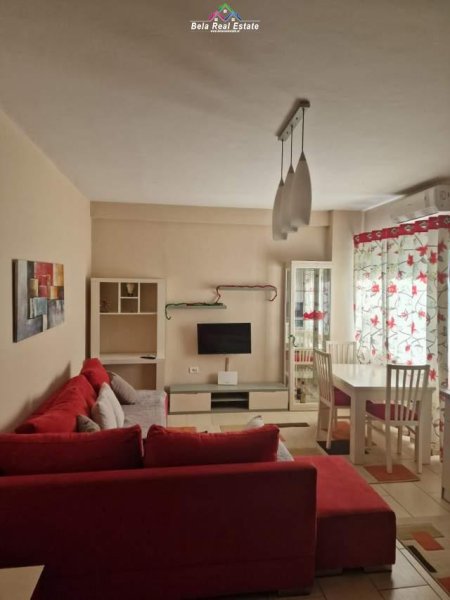 Tirane, jepet me qera apartament 1+1 Kati 4, 70 m² 400 Euro (kodra e diellit)