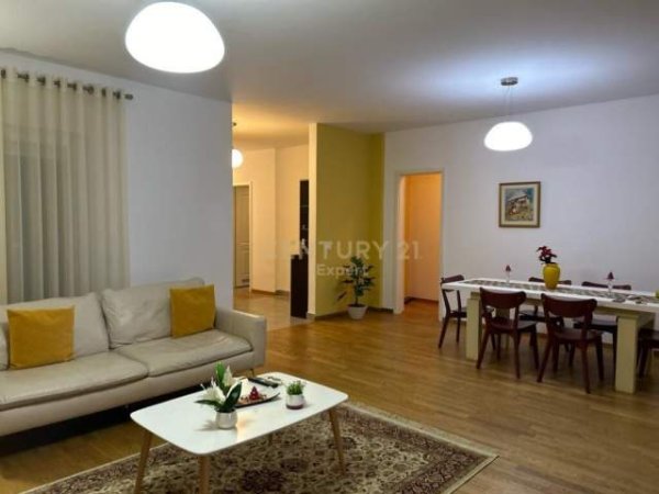 Tirane, shitet apartament 3+1 Kati 2, 164 m² 380.000 Euro (Touch of the Sun)