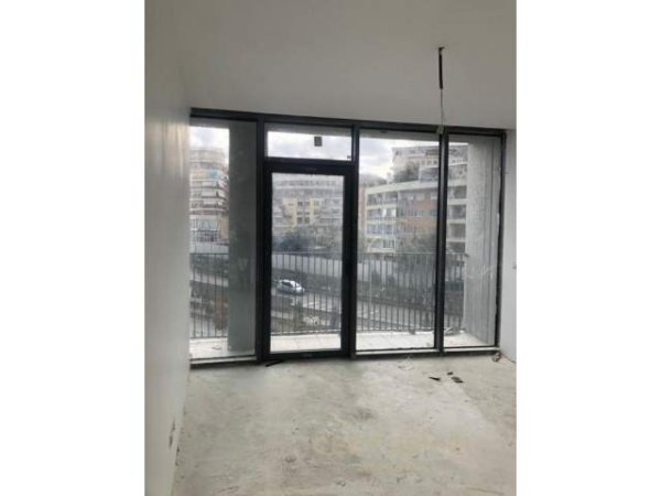 Tirane, jepet me qera apartament 1+1 Kati 2, 64 m² 1.000 Euro (Liqeni i Tiranes)