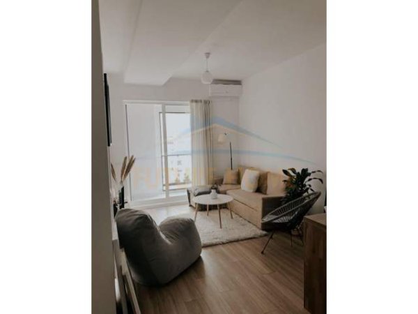 Tirane, jepet me qera apartament 1+1+BLK Kati 9, 63 m² 400 Euro (rruga jordan misja)