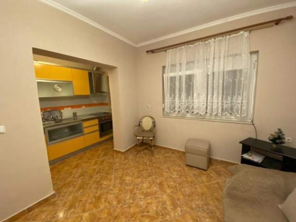 Tirane, jepet me qera apartament 2+1+A+BLK Kati 4, 80 m² 500 Euro (Vasil Shanto)