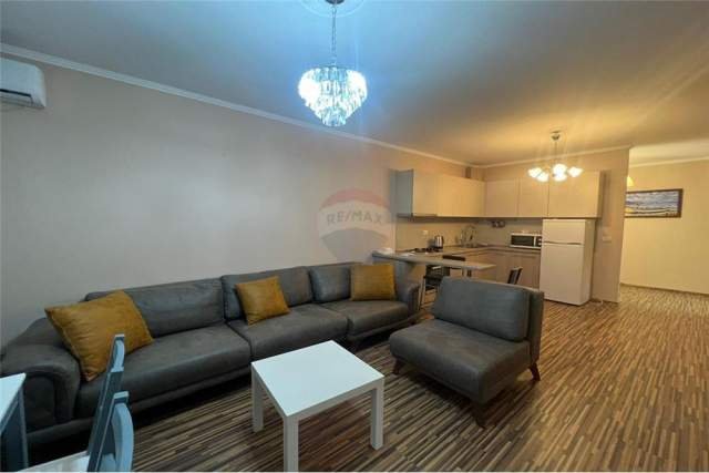 Tirane, jepet me qera apartament 1+1+BLK 68 m² 500 Euro