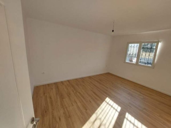 Tirane, shitet apartament 2+1+BLK Kati 1, 72 m² 88.000 Euro (RRUGA E DIBRES)